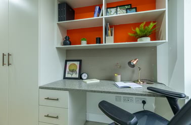 Classic En Suite, The Lantern, 6 Bolton Street, Liverpool John Moores University, Liverpool - Image 2